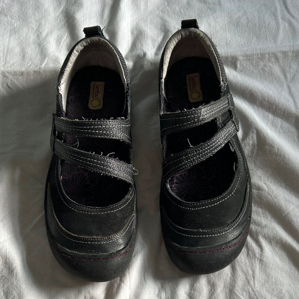 Jambu Prizm Black Suede